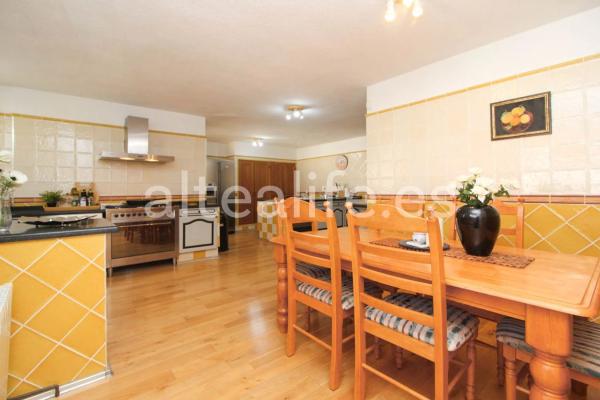 Casa independiente en calle Serra Grossa