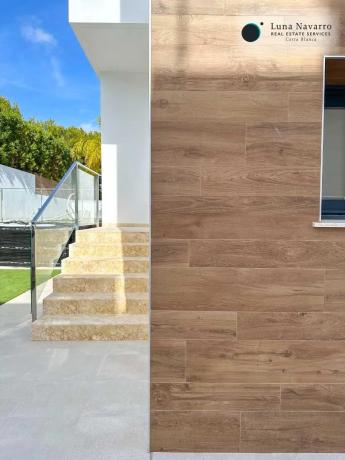 Casa independiente en calle Belice