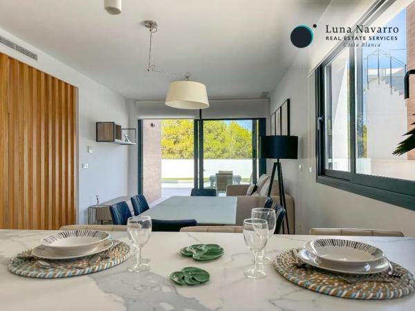 Casa independiente en calle Belice