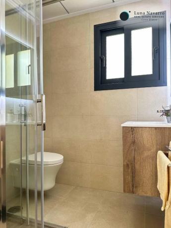 Casa independiente en calle Belice