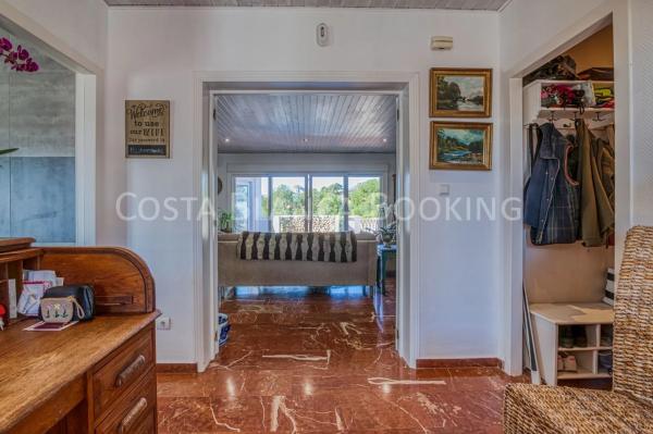 Casa independiente en calle Gessami