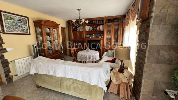 Casa independiente en Urbanizacion Miramar