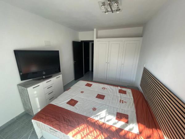 Casa independiente en calle Oslo, 8