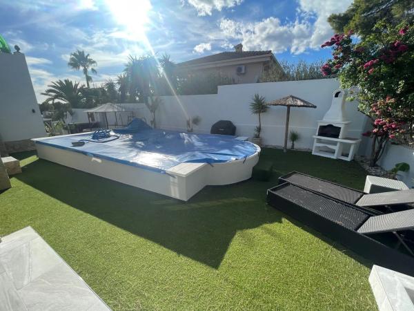 Casa independiente en calle Oslo, 8