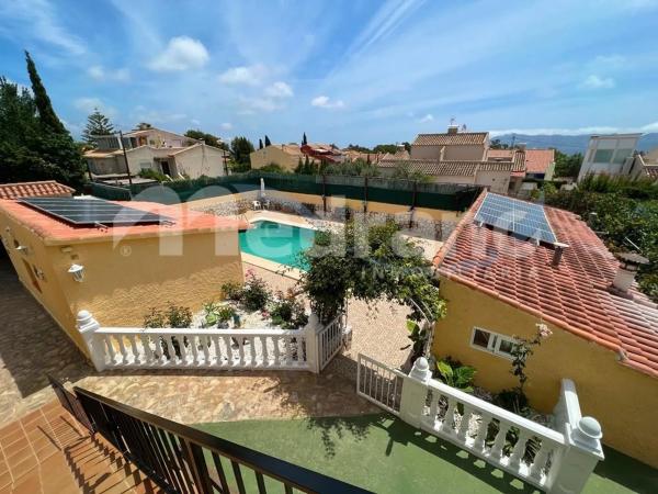 Casa independiente en calle de la Gavina, 2