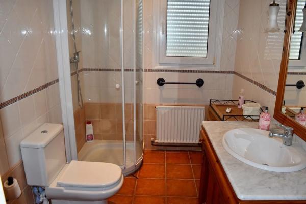 Casa independiente en calle Gessami