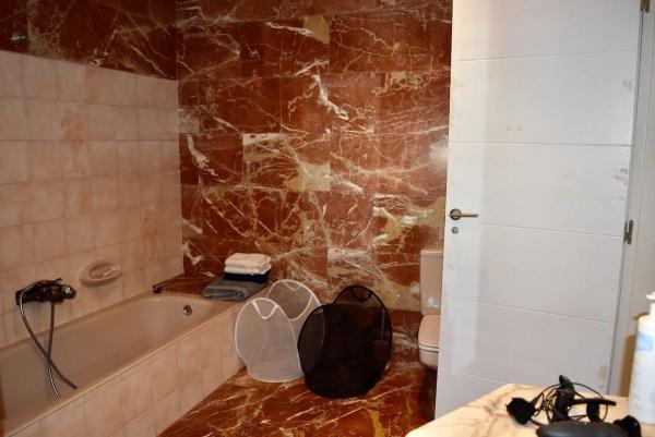 Casa independiente en calle Gessami