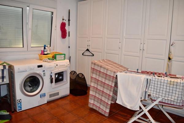 Casa independiente en calle Gessami