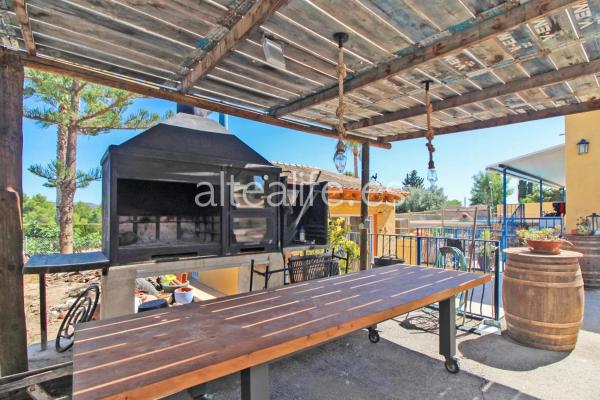 Casa independiente en Partida Captivador