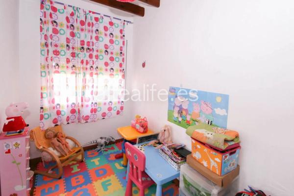 Casa independiente en Partida Captivador