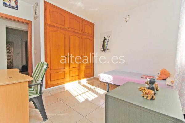 Casa independiente en calle Amsterdam