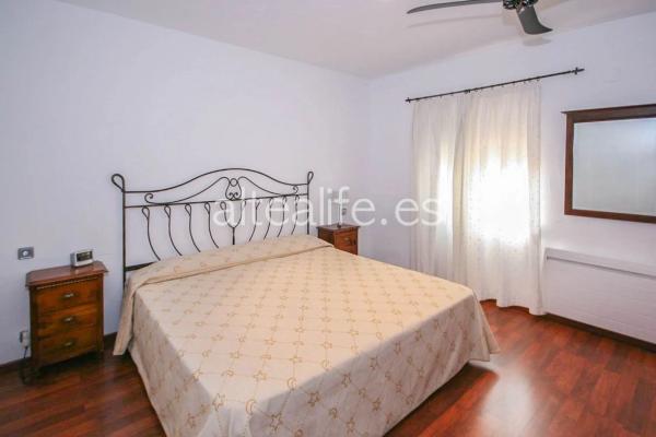 Casa independiente en Partida Captivador