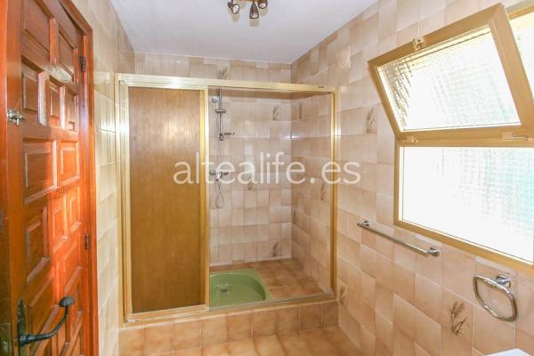 Casa independiente en Partida Captivador