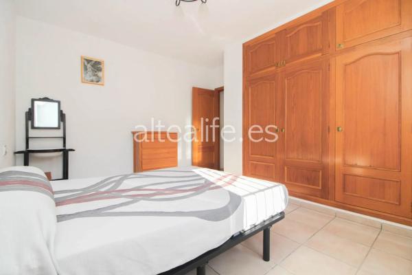 Casa independiente en calle Amsterdam