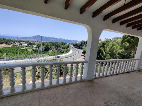 Casa independiente en calle Puig Campana, 33