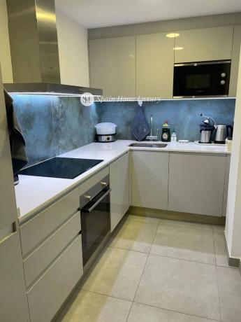 Chalet adosado en calle Edeta