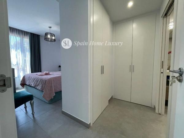 Chalet adosado en calle Edeta