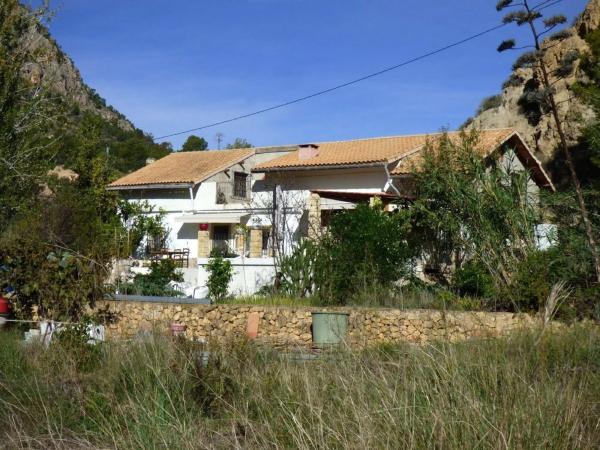 Casa independiente en Cv-758