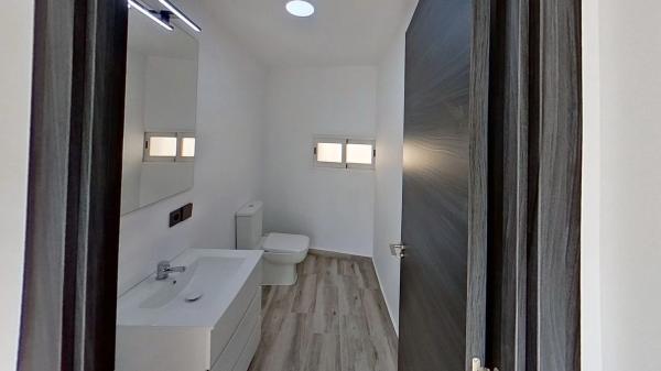 Casa independiente en calle Indústria