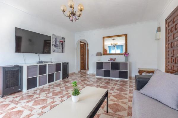 Casa independiente en avenida de Europa