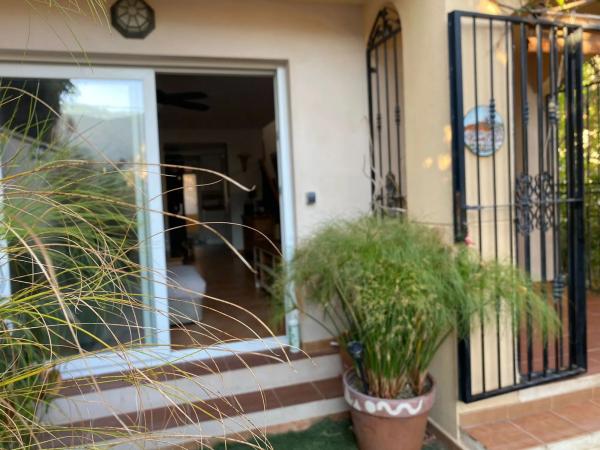 Chalet pareado en calle Tomàs Lloret Lloret