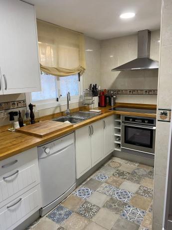 Chalet pareado en calle Tomàs Lloret Lloret