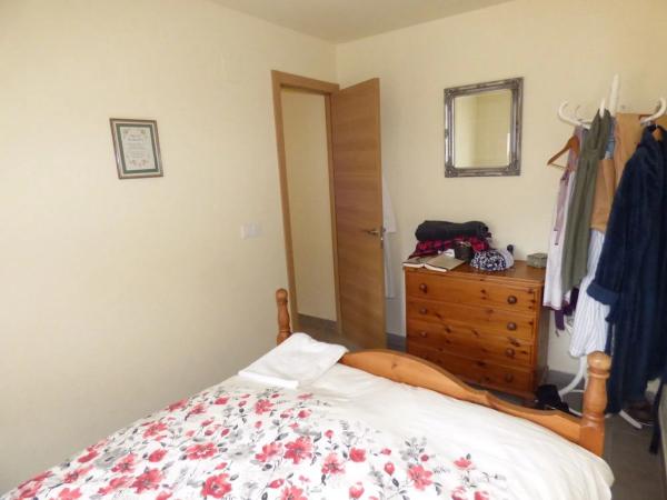 Casa independiente en calle Reino Unido