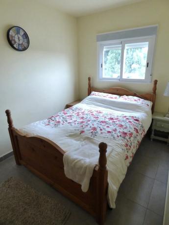 Casa independiente en calle Reino Unido