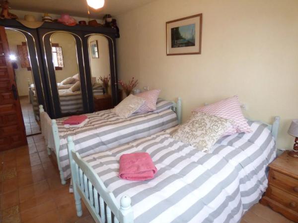 Casa independiente en calle Reino Unido