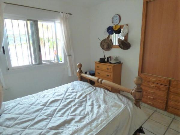 Casa independiente en calle Belgica, 9