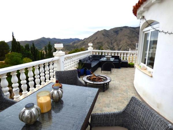 Casa independiente en calle Reino Unido