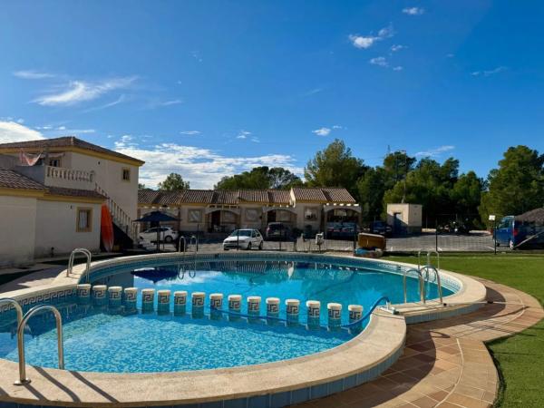 Chalet adosado en avenida Andalucía