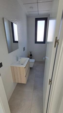 Casa independiente en calle Roterdam