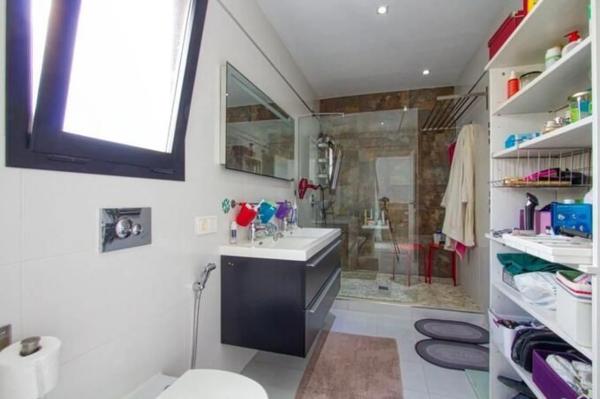 Casa independiente en calle Siena