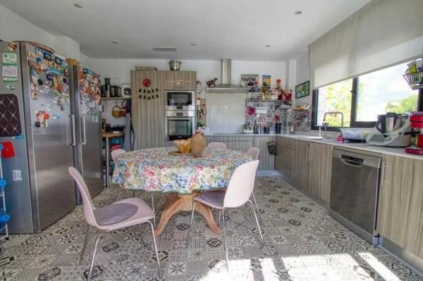 Casa independiente en calle Siena