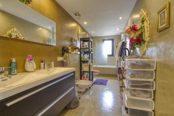 Casa independiente en calle Siena