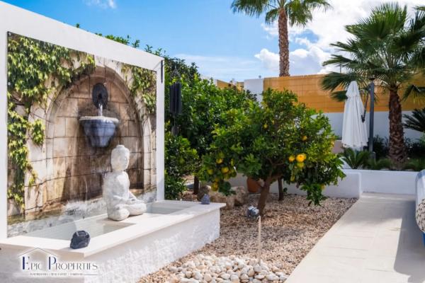 Casa independiente en calle Venecia