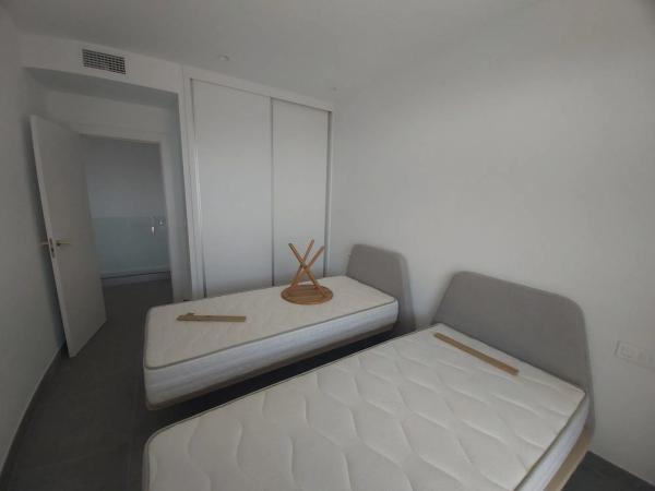 Casa independiente en calle Sant Ferran