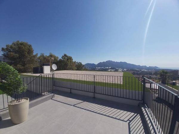 Casa independiente en calle Sant Ferran
