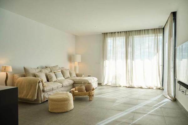 Casa independiente en calle Mariola, 3