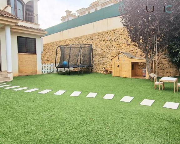 Chalet pareado en avenida Balcon de Ponoig