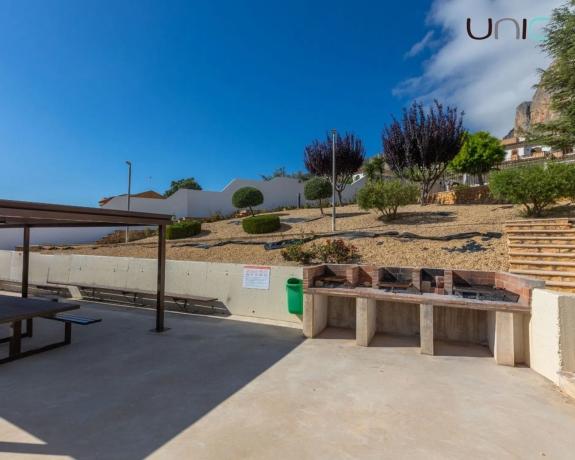 Chalet pareado en avenida Balcon de Ponoig