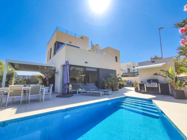 Casa independiente en CL Amsterdam