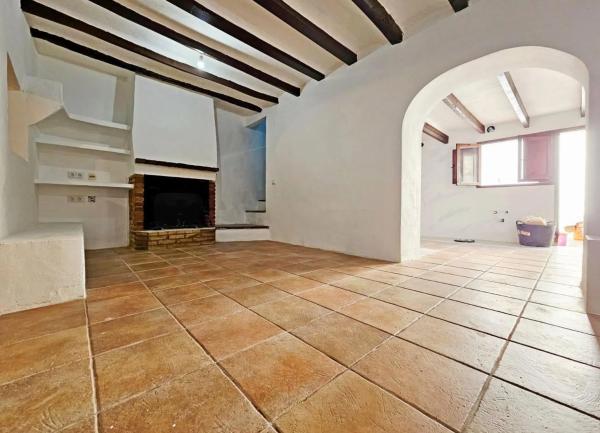 Casa de pueblo en CL Major-xirles