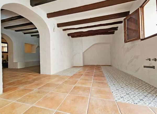 Casa de pueblo en CL Major-xirles