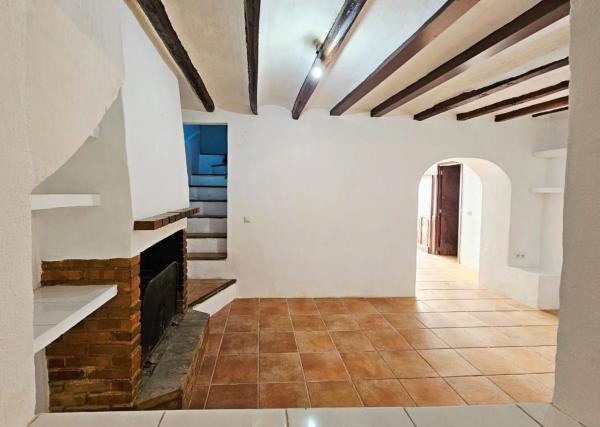 Casa de pueblo en CL Major-xirles