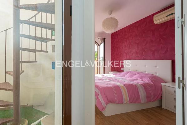 Chalet adosado en avenida Balcon de Ponoig