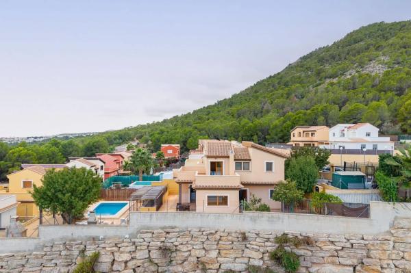 Casa independiente en calle La Solana