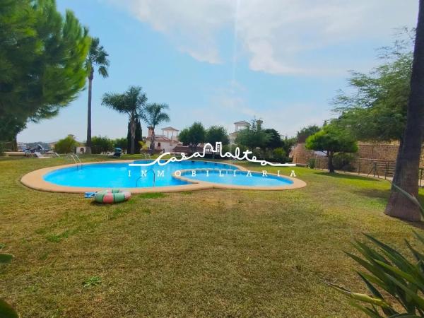 Chalet pareado en avenida Balcon de Ponoig, 8