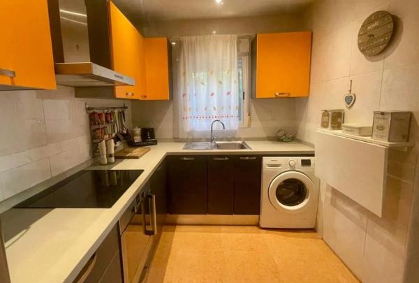 Chalet adosado en avenida Andalucía